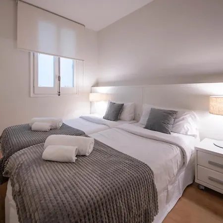 Stylish Center Apartment